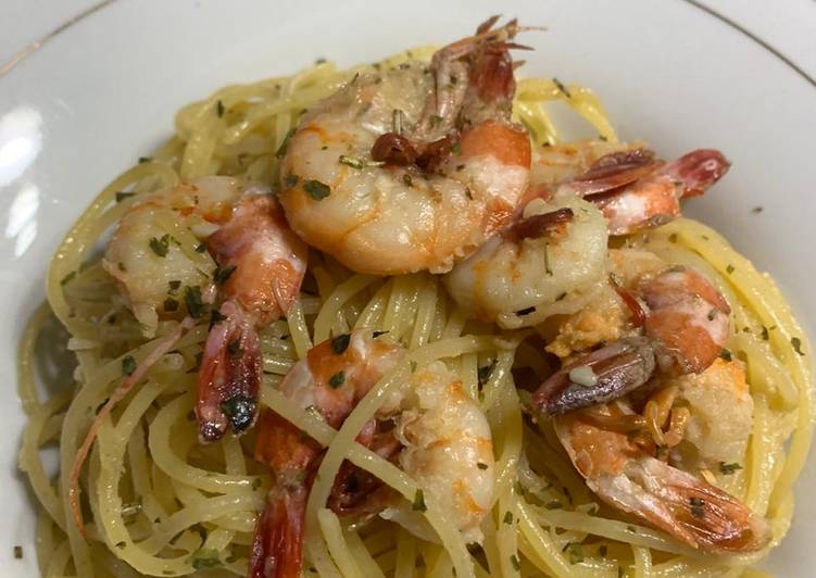 Cara Gampang Menyiapkan Spicy Shrimp Aglio e Olio Spaghetti Anti Gagal