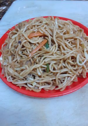नूडल्स (noodles recipe in hindi) रेसिपी मुख्य फोटो