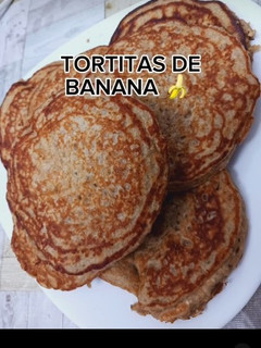 Una foto de Tortitas de banana 🍌