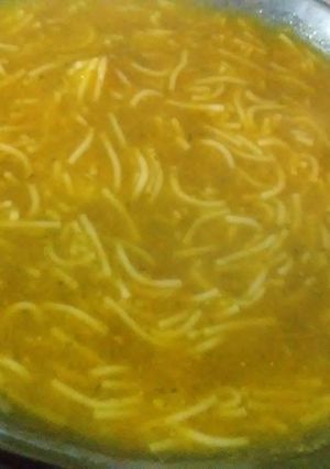 Una foto de Sopa fácil y sabrosa  😋😋