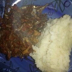 A picture of Ugali (Mix Flour) & Coconut Oil Omena (serves 2).