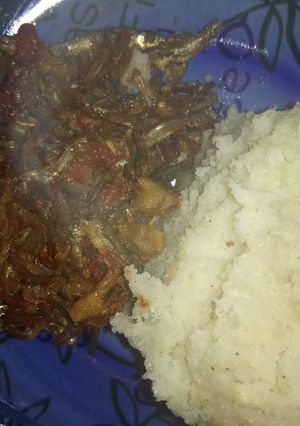 A picture of Ugali (Mix Flour) & Coconut Oil Omena (serves 2).