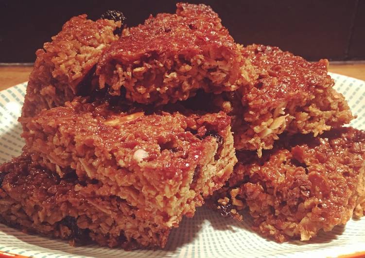 Simple Way to Prepare Perfect Honey and Almond Flapjacks