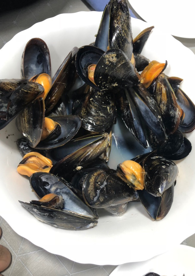 Una foto de Mejillones al vapor con cerveza