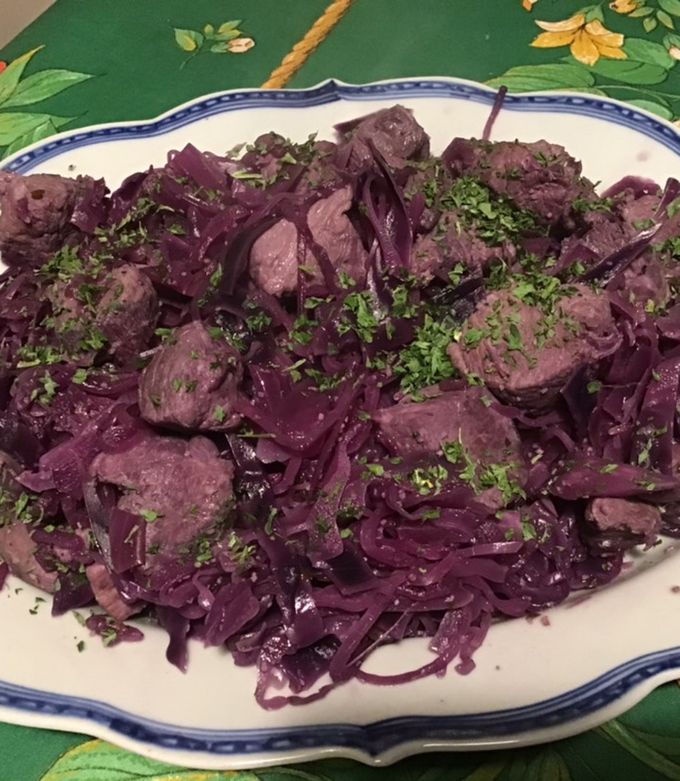 Une photo de Sauté de porc au chou rouge