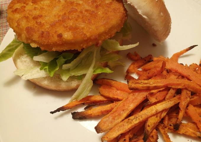 Easiest Way to Prepare Homemade Chicken burger with Cajun spiced sweet potato chips