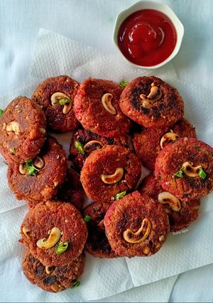A picture of Veg Keema cutlets (without onion and garlic).