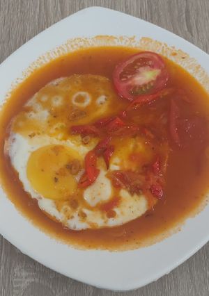 Foto resep Telur Ceplok Kuah Sarden