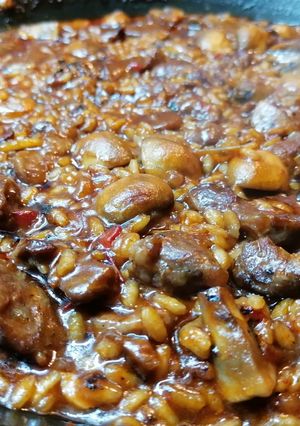 Foto principal de Arroz al horno con carrilleras y champis