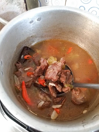Langkah Mudah untuk Menyiapkan Resep Asem-asem daging yang Bisa Manjain Lidah Anti Ribet, Mantap Sekali