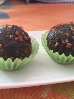 Una foto de Bolitas energéticas de Espirulina