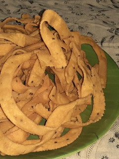ரிப்பன் பக்கோடா (Rippon Pakoda Recipe in Tamil) செய்முறை முக்கிய புகைப்படம்