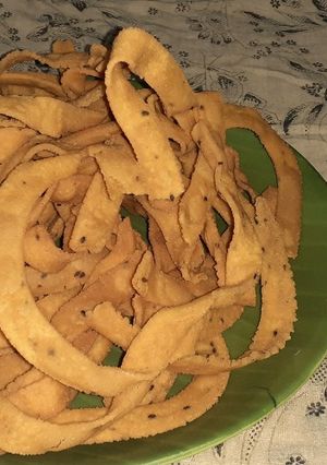 ரிப்பன் பக்கோடா (Rippon Pakoda Recipe in Tamil) செய்முறை முக்கிய புகைப்படம்