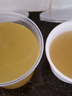 A picture of Simple chicken stock.