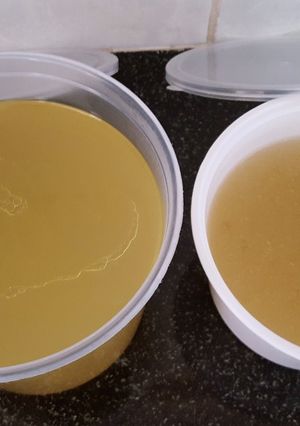 A picture of Simple chicken stock.