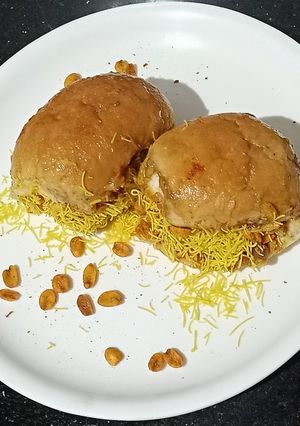 મસાલા પાવ (Masala Pav Recipe In Gujarati) રેસીપી મુખ્ય ફોટો