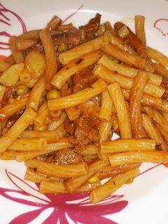 Una foto de Fideo con Carne