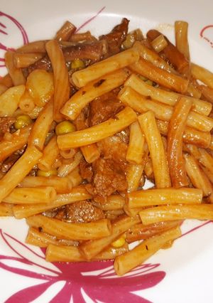 Una foto de Fideo con Carne