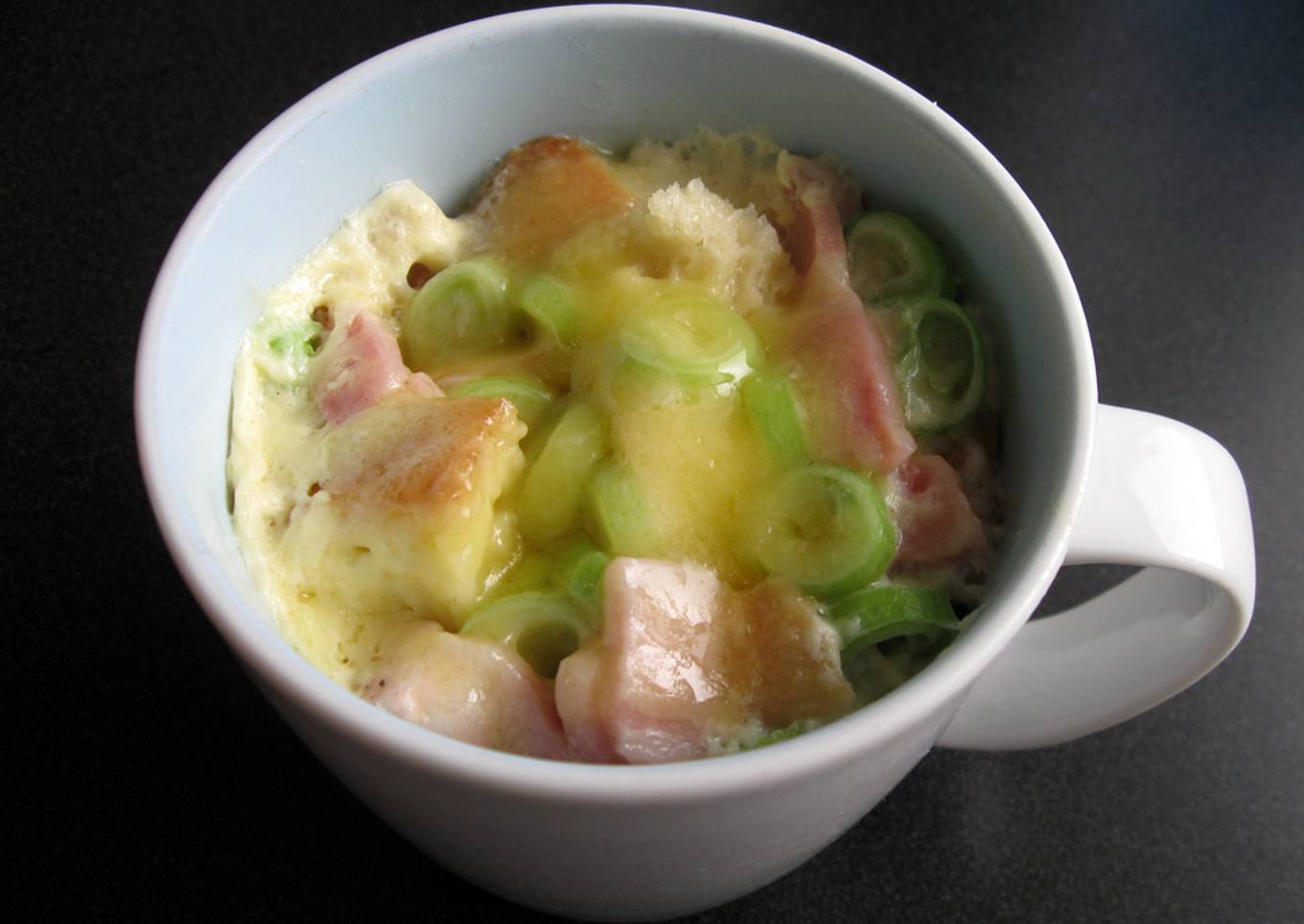 Instant Savoury Bread & Butter Pudding in Mug