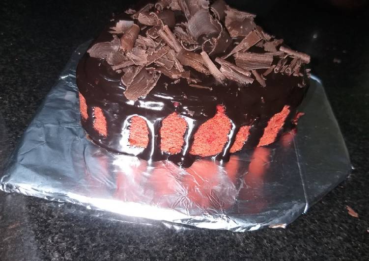 Steps to Make Super Quick Homemade Devil chocolate drip cake