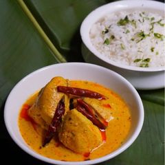 A picture of Chicken Kadhi, not "Curry".