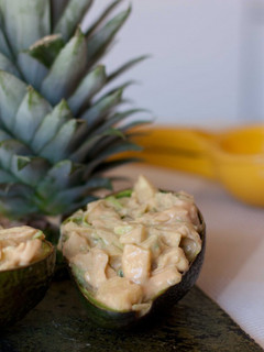 Una foto de Aguacates rellenos