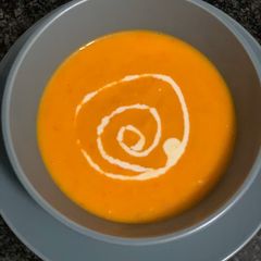 A picture of Very Easy Butternut Soup.