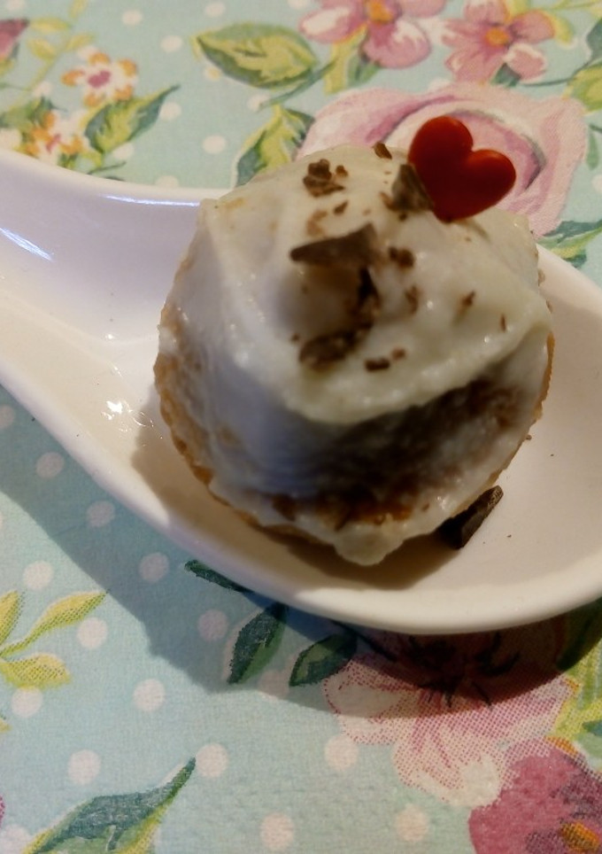 Una foto de Bocaditos de dulce de leche, chocolate y galletas de limón
