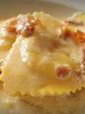 Mezzelune (Medialunas) rellenas de trufa y Parmesano