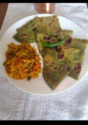 A picture of Palak paneer paratha.
