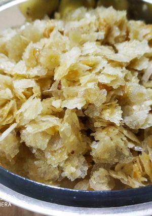A picture of Aval Nanachathu / Sweet Rice Flakes.