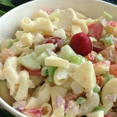 A picture of Microni and fruit salad.