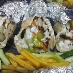 A picture of Arabic Shawarma.