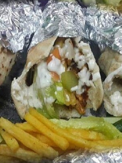 A picture of Arabic Shawarma.