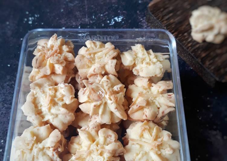 Langkah Mudah untuk Membuat Sagu Keju, Menggugah Selera