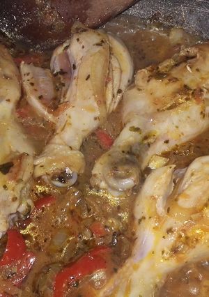 Una foto de Patas de pollo a la criolla