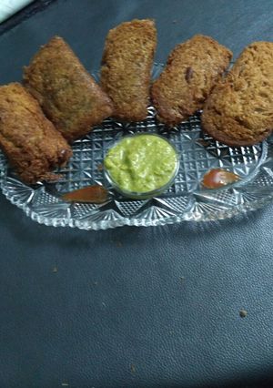 ब्रेड पॉकेट(सोयाबीन मटर) (Bread pocket(Soyabean matar)recipe in hindi) रेसिपी मुख्य फोटो