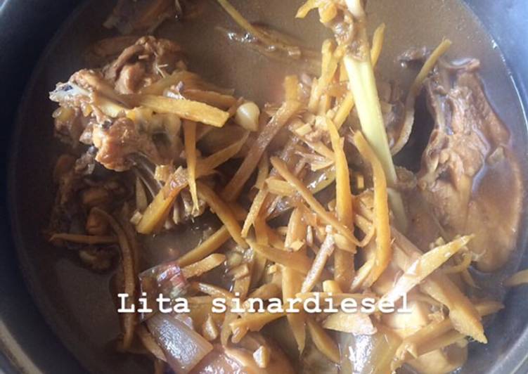 Resep Ayam arak oleh Lita Sinar Diesel - Cookpad