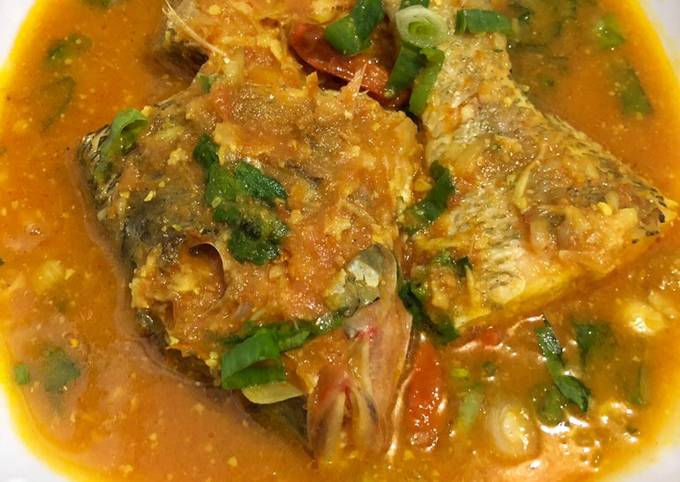 Resep Ikan Masak Tomat Oleh Musfirah Junaid Cookpad 8785