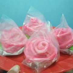A picture of 75. Bakpao Mawar 3 Bahan.