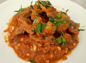 Una foto de Mollejas de pollo en Salsa