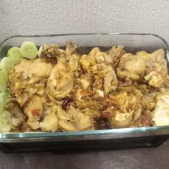 A picture of Chicken Dumpukht.