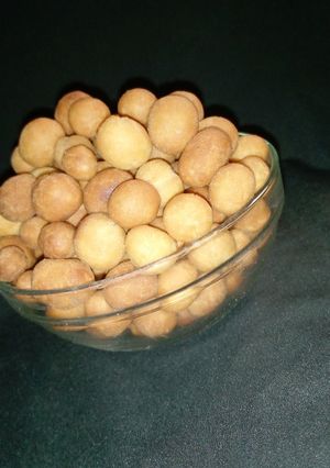 A picture of Peanut burger.