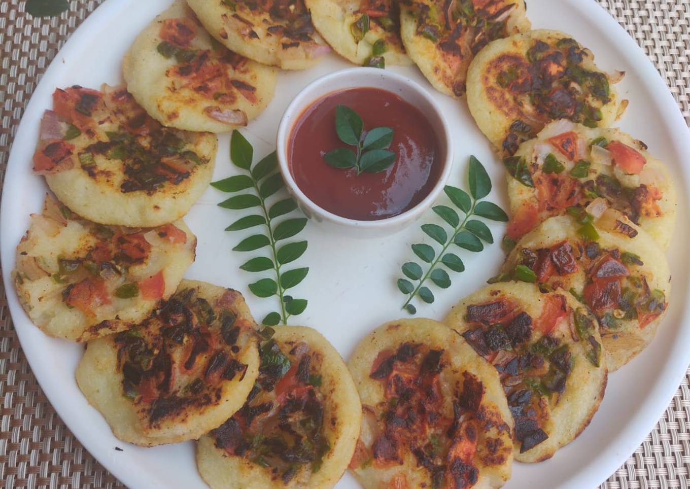 Leftover Rice Uttapam