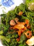 Daun labu rebus bumbu minyak wijen