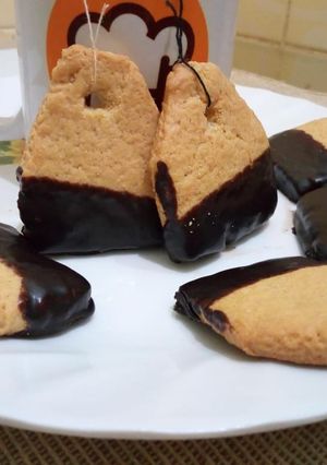 A picture of Chocolate Dipped Shortbread Tea Bag Cookies.