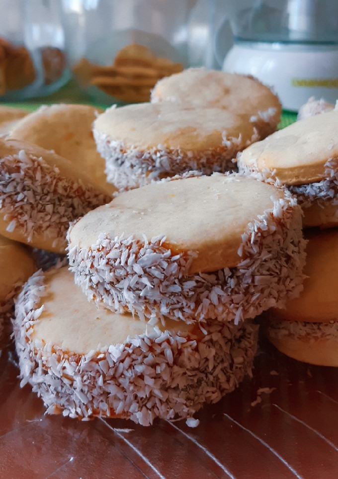 Una foto de Alfajores de Maizena SIN manteca🧈