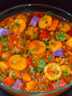 ઉંધીયું (Undhiyu Recipe In Gujarati) રેસીપી મુખ્ય ફોટો