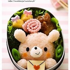 A picture of Bunny Character Bento For Valentine's Day.