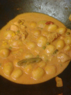 A picture of Moes Bizzar Curry.